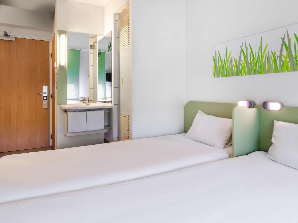 Ibis Budget Warszawa Reduta Exterior photo